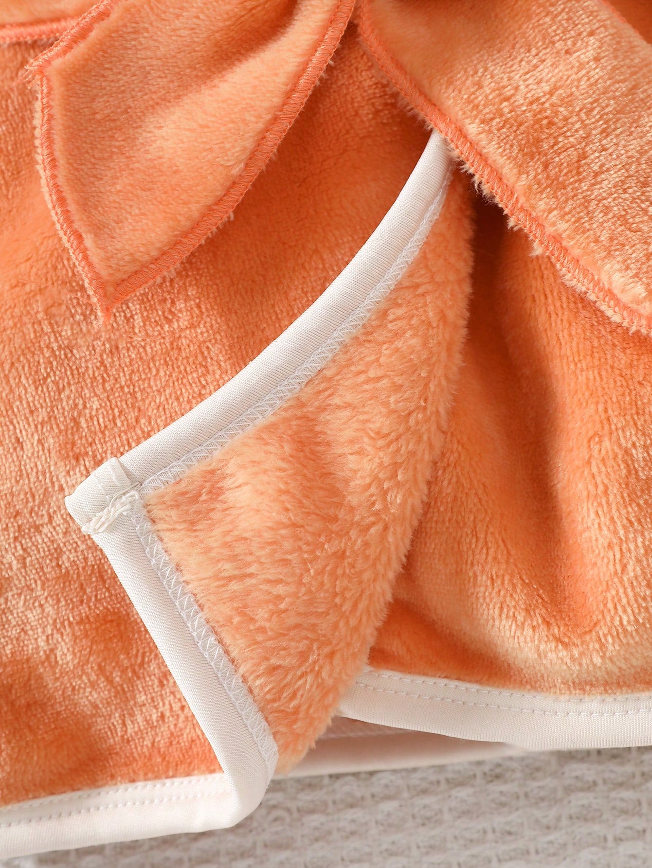 ثوب راحة طويل البطانية بقلنسوة طويلة طويلة الأكمام بأسلوب بسيط برونزي للأطفال الصبية