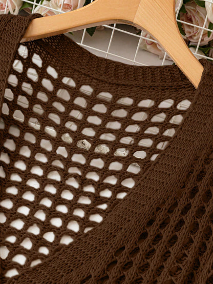 كارديجان ملون أنثوي بحجم كبير ذو تفاصيل بسيطة ومفرغة