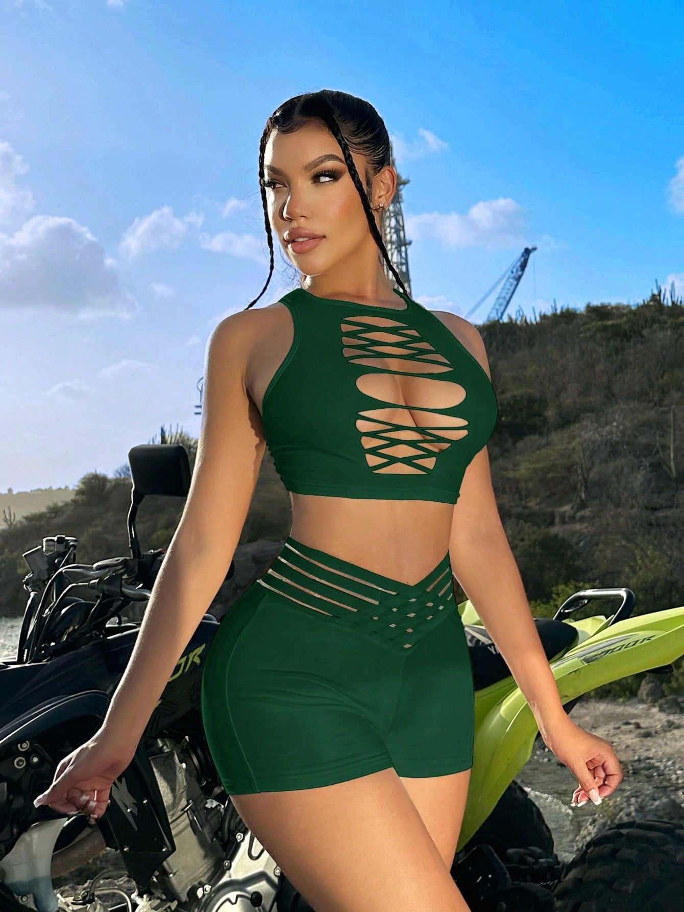 سراويل خصر منخفض مثيرة للنساء من قماش الشباك المرقع