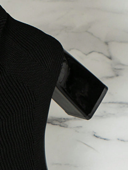 بوت غربية ذات كعب سميك مربعة الرأس للنساء