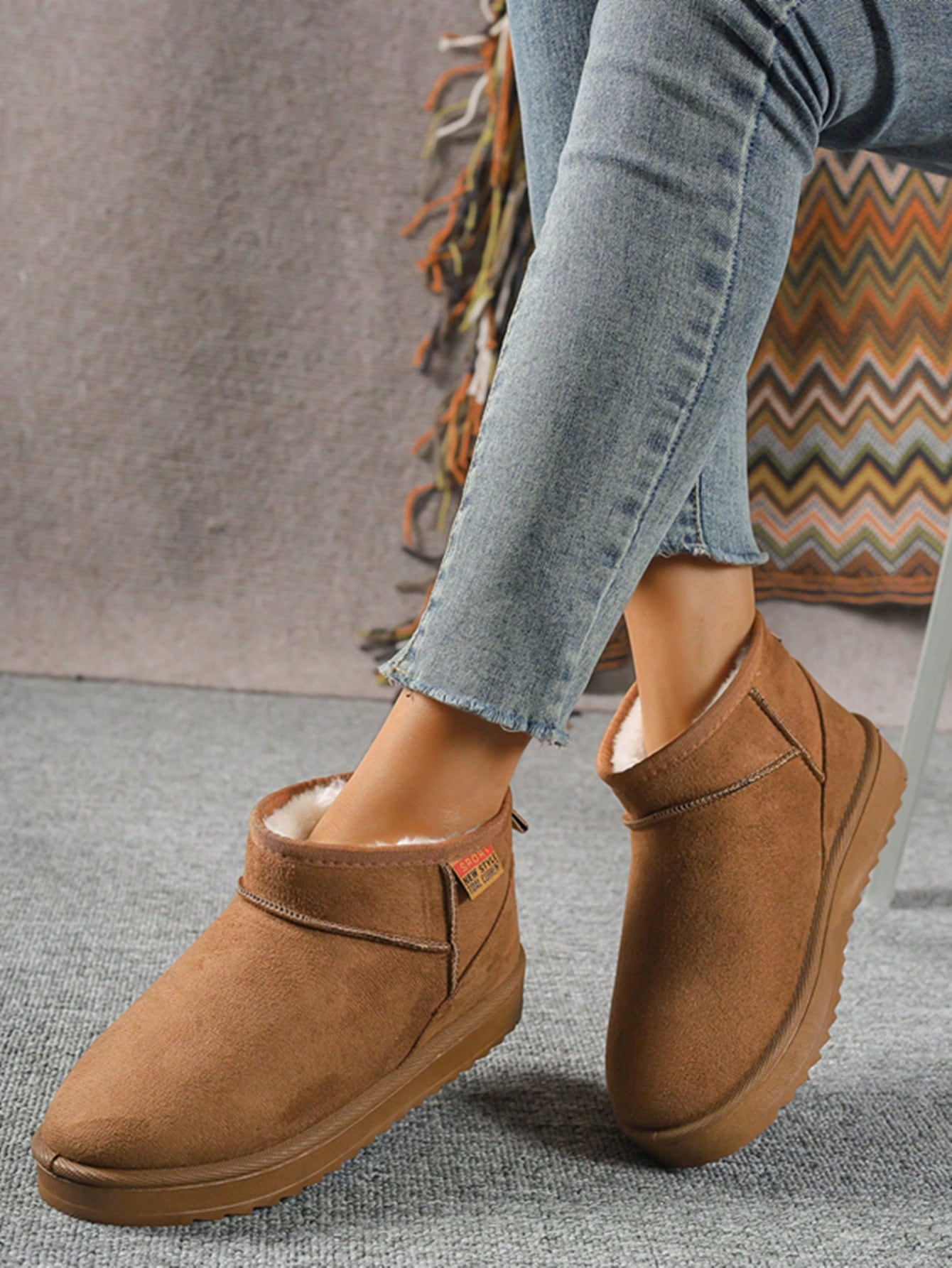 بوط نسائي شتوي جميل