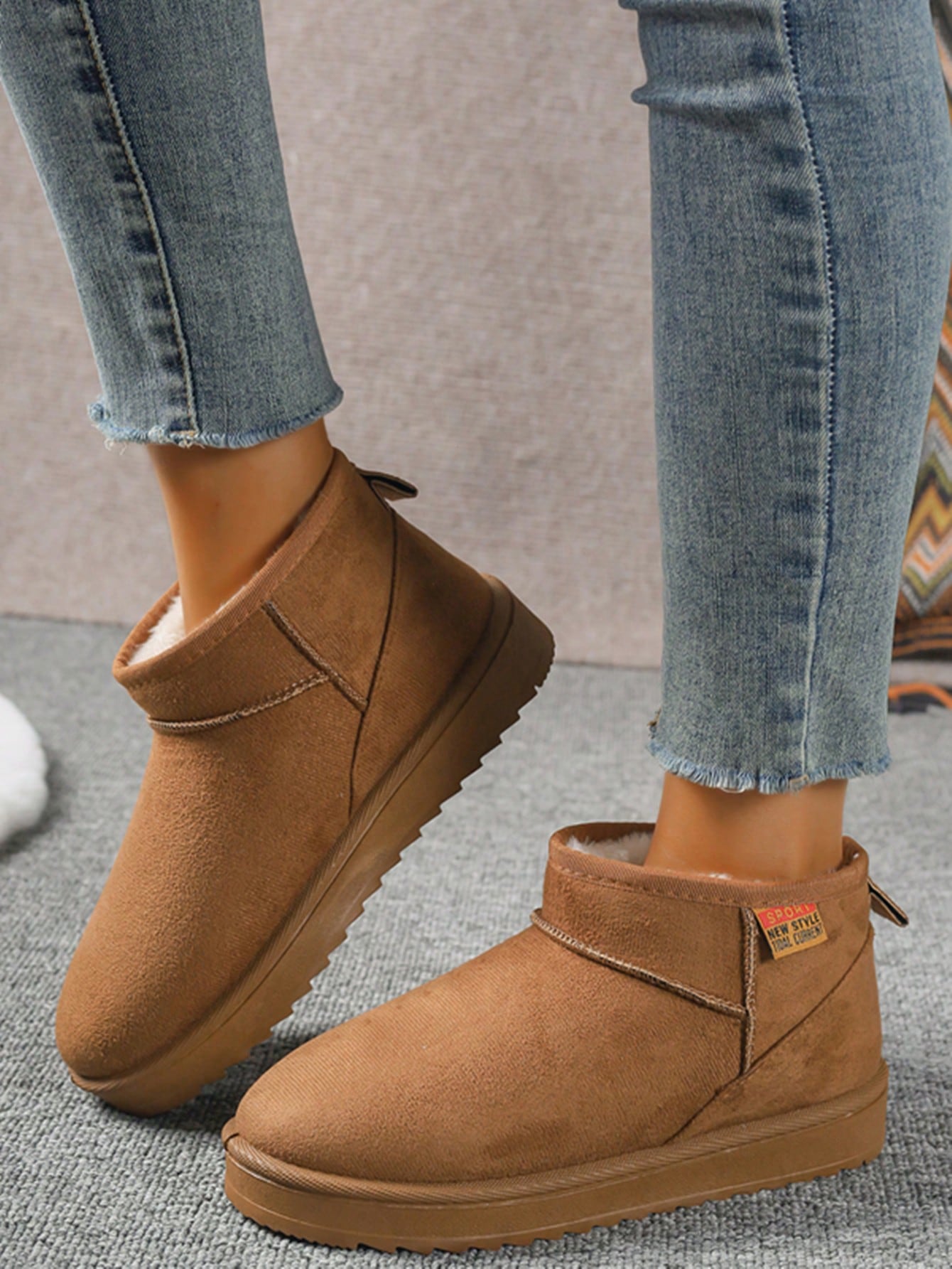 بوط نسائي شتوي جميل