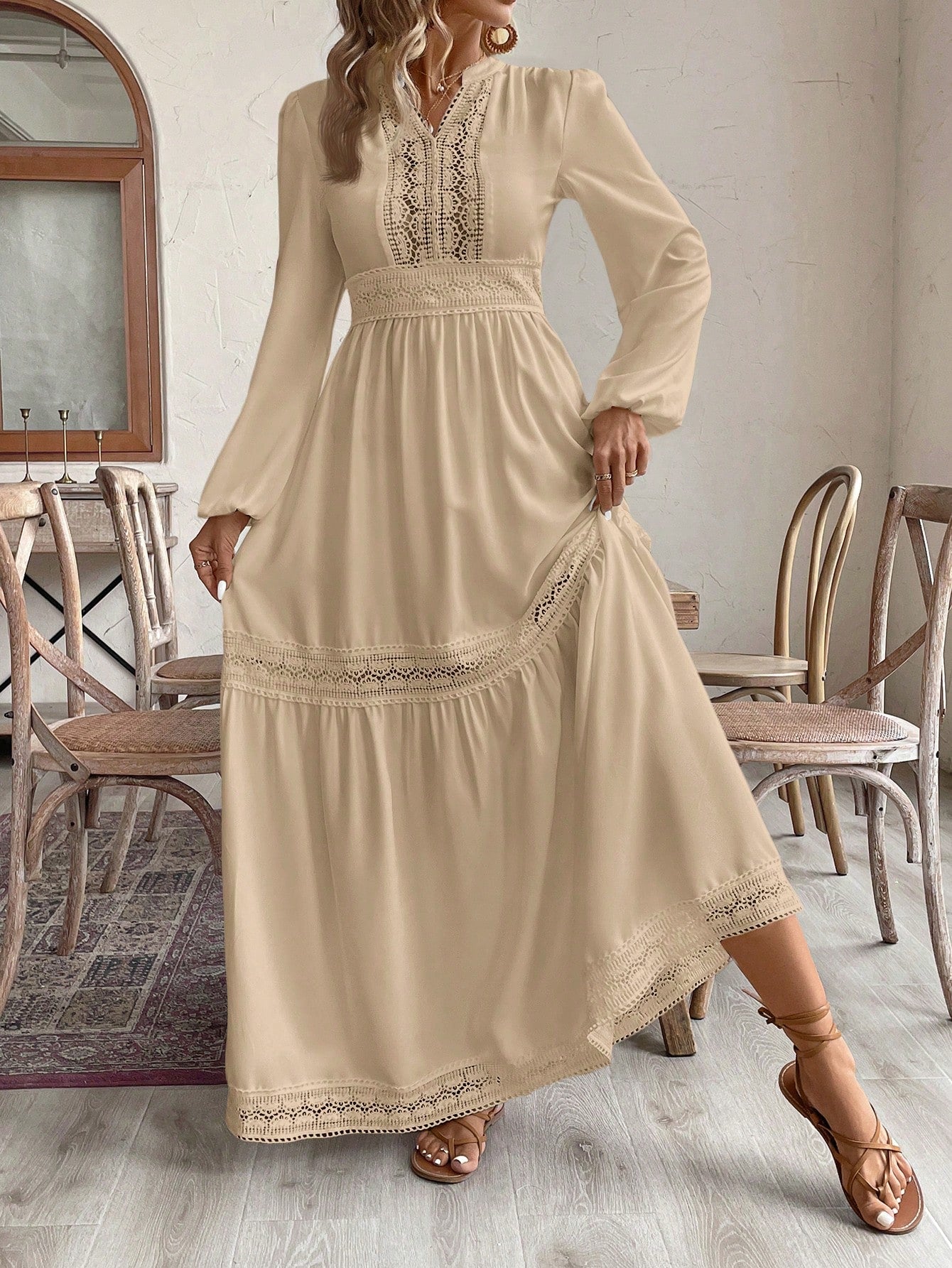 فستان كاجوال عطلة نسائي أكمام طويلة رقبة على شكل حرف V لون واحد, تفريغ و رقعة