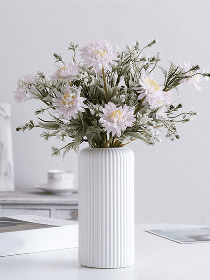 زهرية بلاستيكية بيضاء قطعة واحدة، مناسبة لتزيين بالزهور الجافة، للمنزل، الزفاف، وتزيين طاولة الطعام