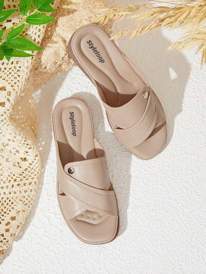 صندل نسائي مسطح كاجوال بتصميم متقاطع