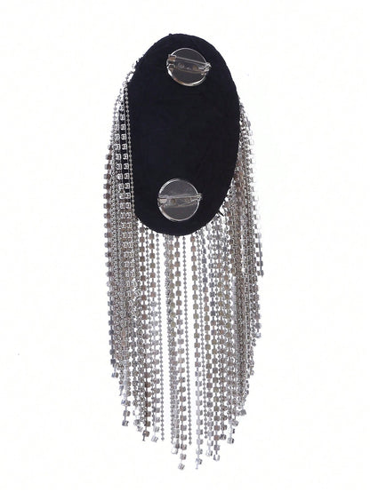 شارة للكتف مع تفاصيل زخرفية لتزيين الملابس