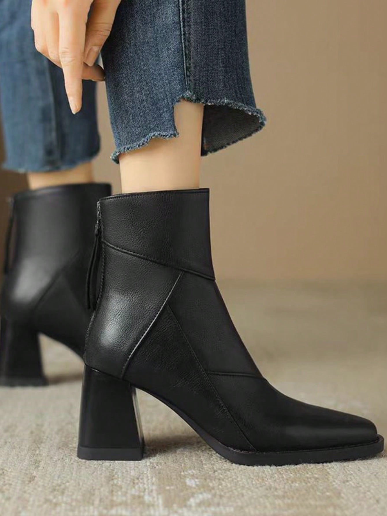 كعب عالي بطراز فرنسي عتيق للنساء موديل 2024، كعب سميك، يتناسب جيدًا مع الفساتين، الأحذية، بوت الكاحل الأنيقة الشتوية