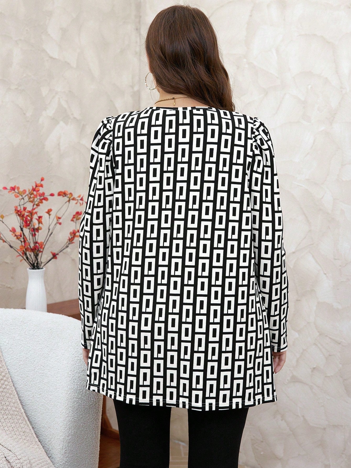 جاكيت كم طويل ذات طباعة زهرية للنساء المقاسات الكبيرة