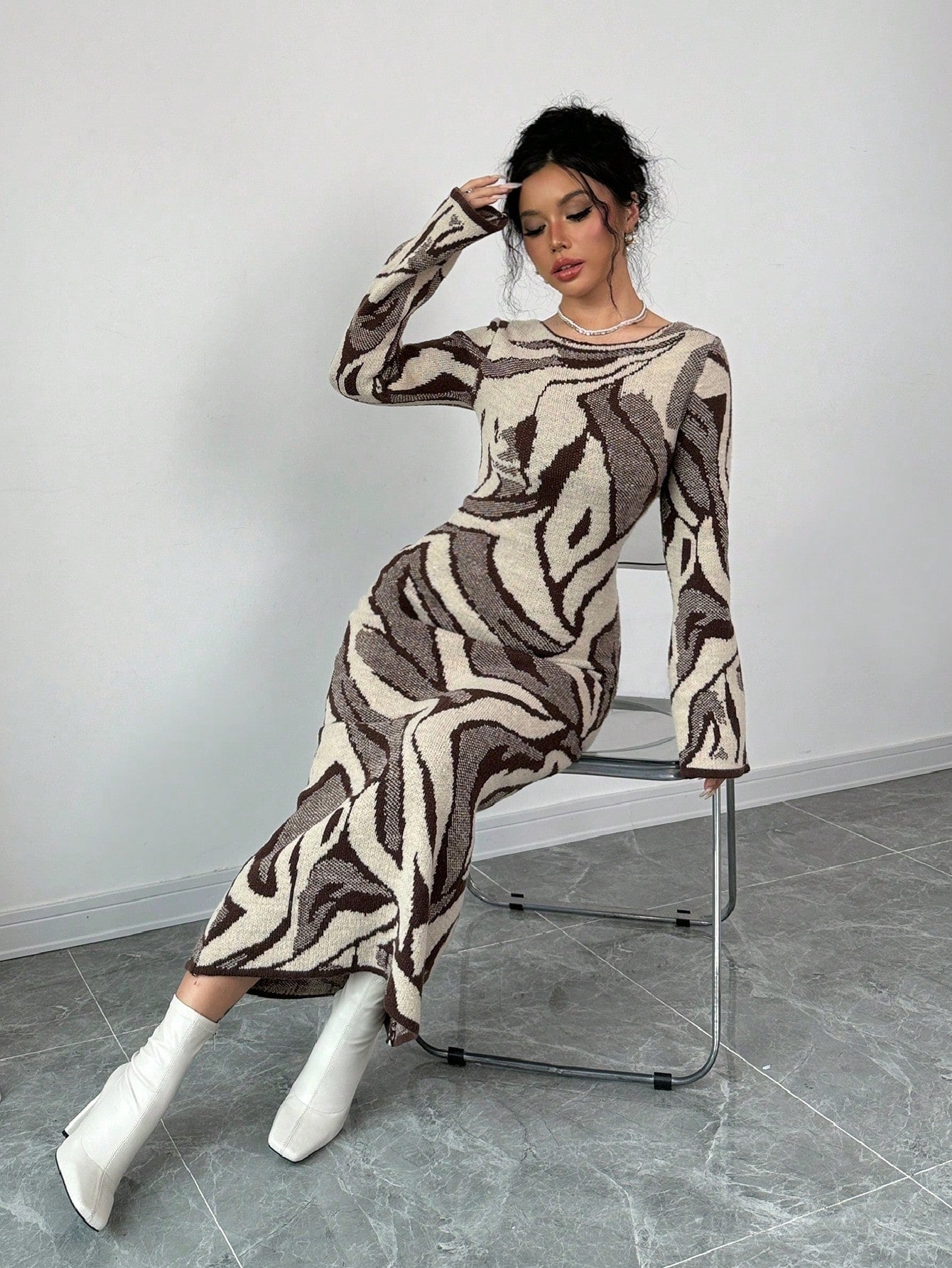 فستان بتنورة مفلطحة مع أكمام مطبوعة ملائم للنساء، خريف وشتاء