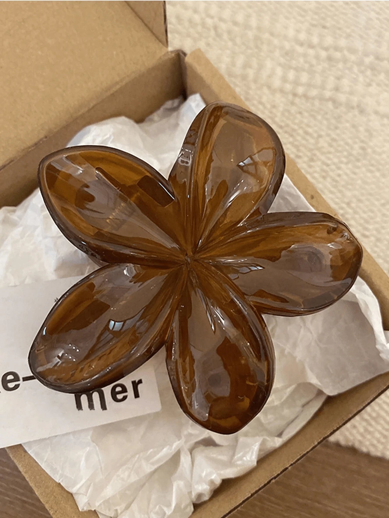 مخلب تصفيفة شعر للنساء بتصميم وردة ولؤلؤة