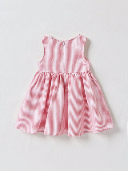 أطقم للأطفال البنات