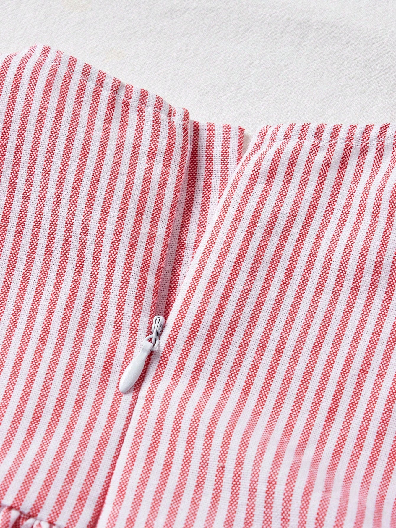 أطقم للأطفال البنات