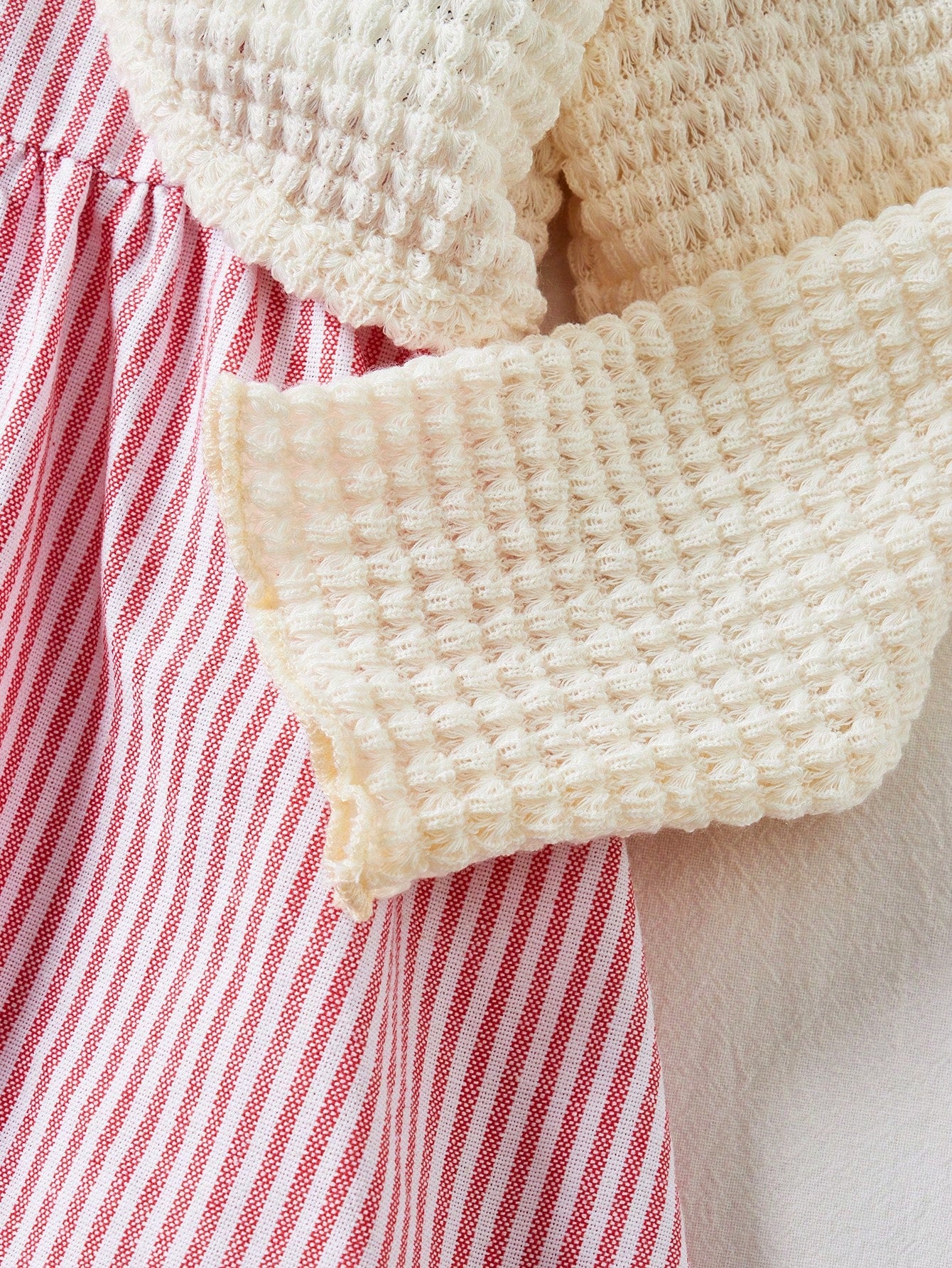 أطقم للأطفال البنات