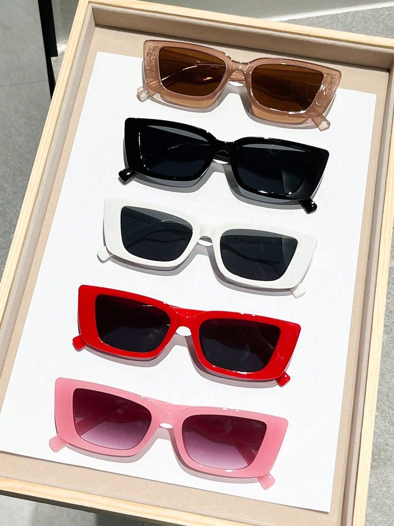نظارات شمسية كلاسيكية لطيفة بإطار مربع 5 قطع