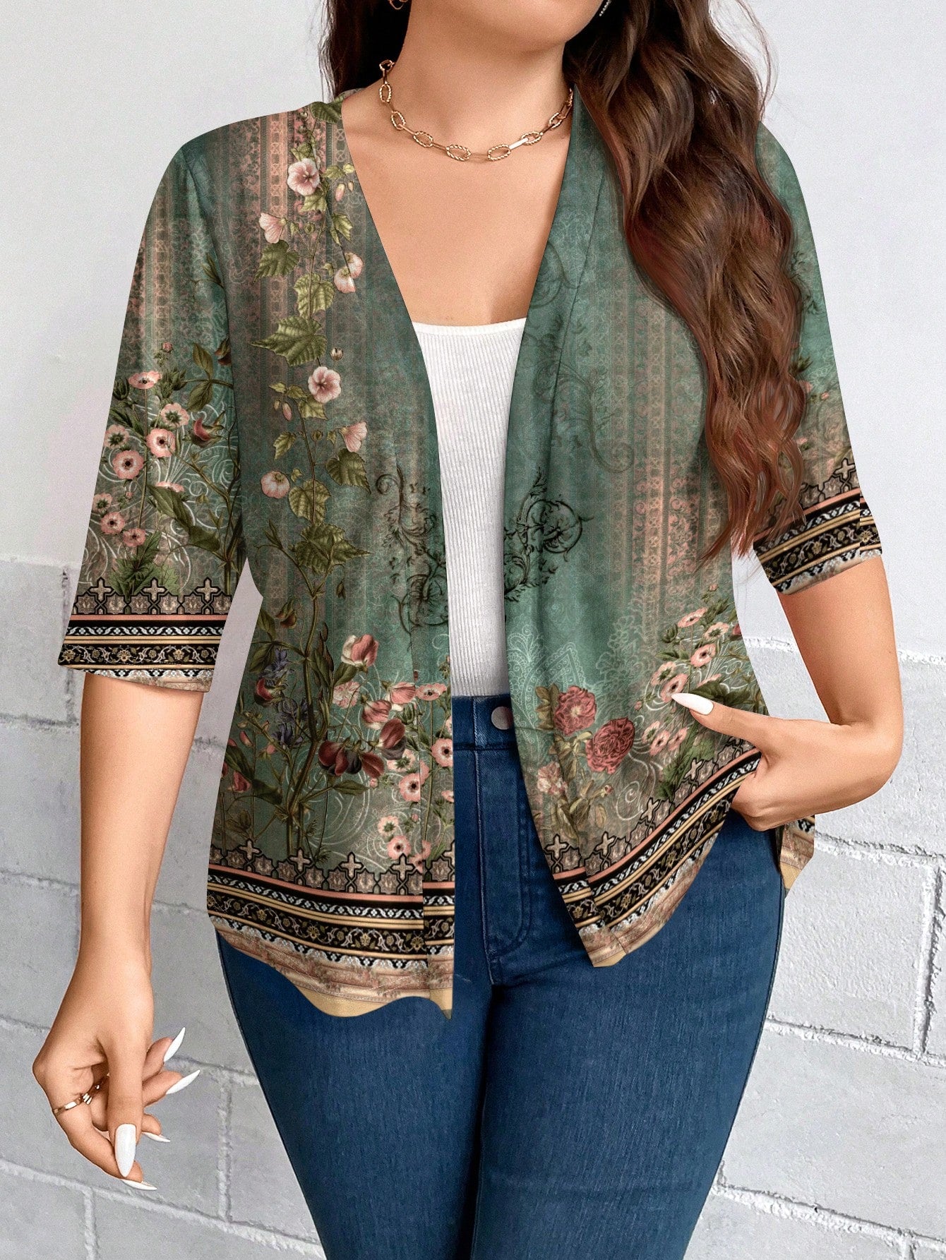 كارديجان خارجي بتصميم مرتخي وفضفاض مطبوع بنقوش زهرية مناسب للربيع والخريف مقاسات كبيرة