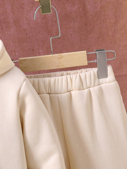 طقم هوودي دافئ وبنطلون رياضي بطباعة رسوم كرتونية للبنات الصغيرات