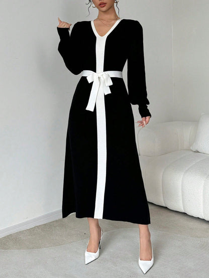 فستان قميص أنيق طويل الأكمام بتفاصيل لون محصور