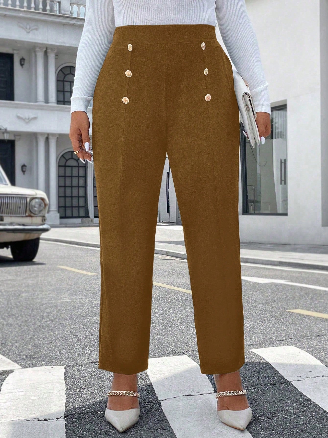 بنطلون كاجوال مريح للنساء ذوات الأحجام الكبيرة بتصميم أزرار معدنية متقاربة للخريف