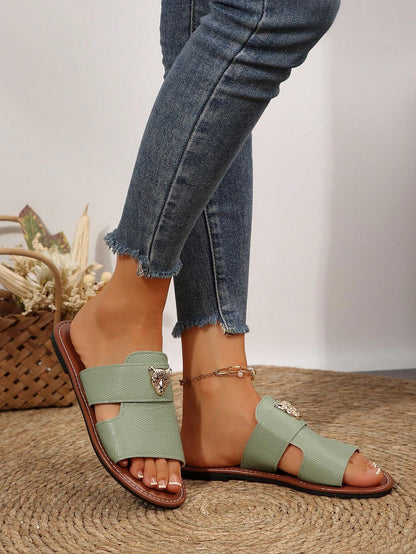 صنادل نسائية بتصميم كف واحد مع زخرفة رأس نمر معدنية، تصميم كف واحد، أصابع قدم دائرية، طراز أنيق، شرائح صيفية مسطحة لون أخضر زيتوني