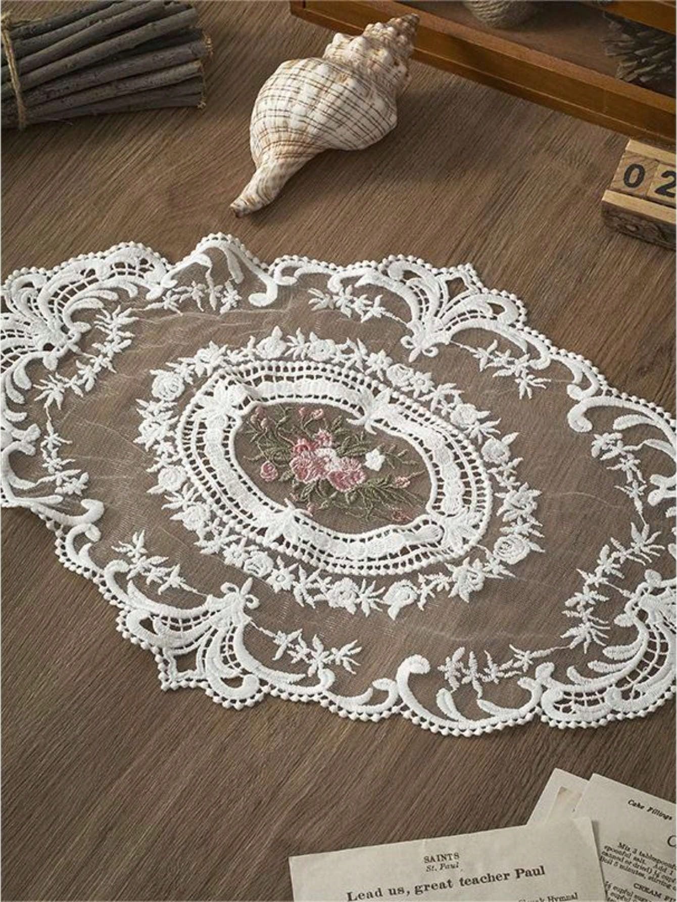 حرف ديكور للتزيين