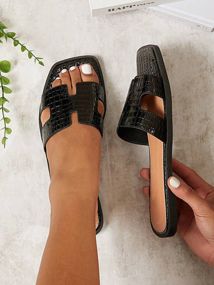 صنادل نسائية