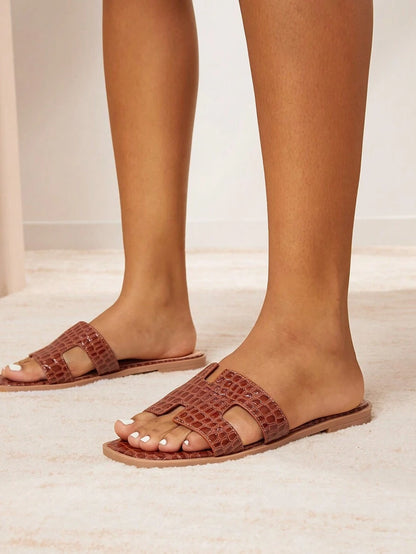 صنادل أنيقة