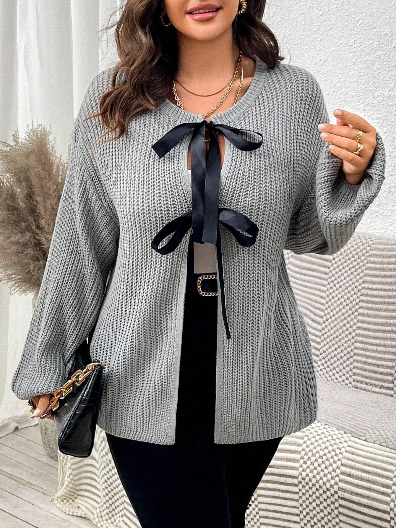 كارديجان فضفاض كاجوال بأكمام طويلة وياقة متساقطة وربطة أمامية للنساء ذوات المقاسات الكبيرة في الخريف والشتاء