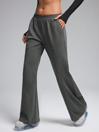 سروال رياضي قطعات متداخلة أحادي اللون ، بنطلون رياضي, بدلة رياضية يومية وكاجوال , ملابس متناسقة, بنطلون رياضي متراكب, بنطلون فضفاض، رمادي
