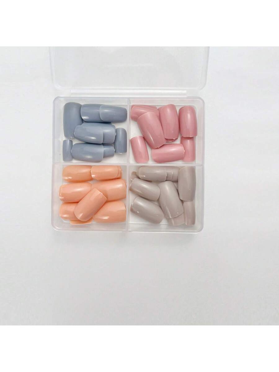 أظافر وهمية مربعة متوسطة الطول ملونة