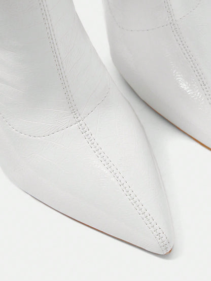 الأحذية الطويلة للنساء بكعب عالٍ مدبب الأصبع