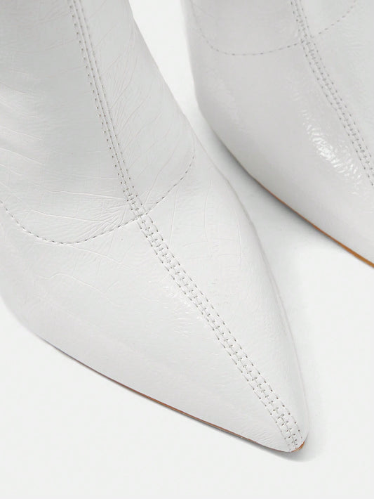 الأحذية الطويلة للنساء بكعب عالٍ مدبب الأصبع