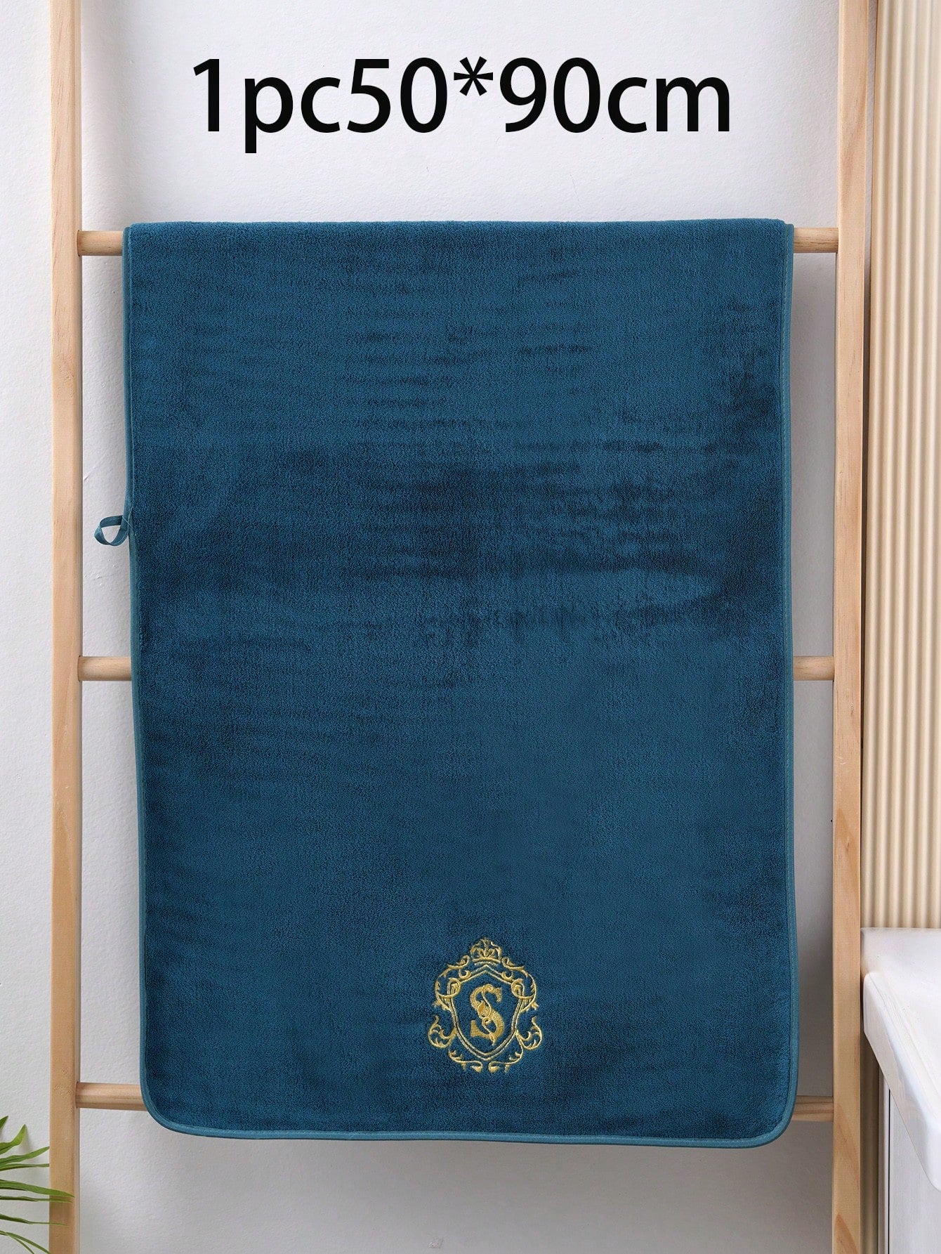 منشفة حمام منسوجة من الألياف الخفيفة الفضفاضة والألياف الخفيفة الناعمة المطرزة