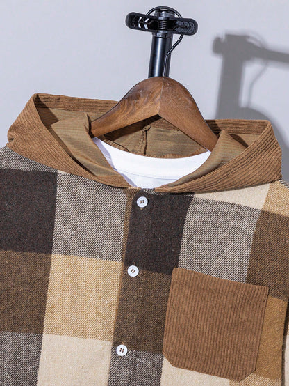 قمصان فتى صغير