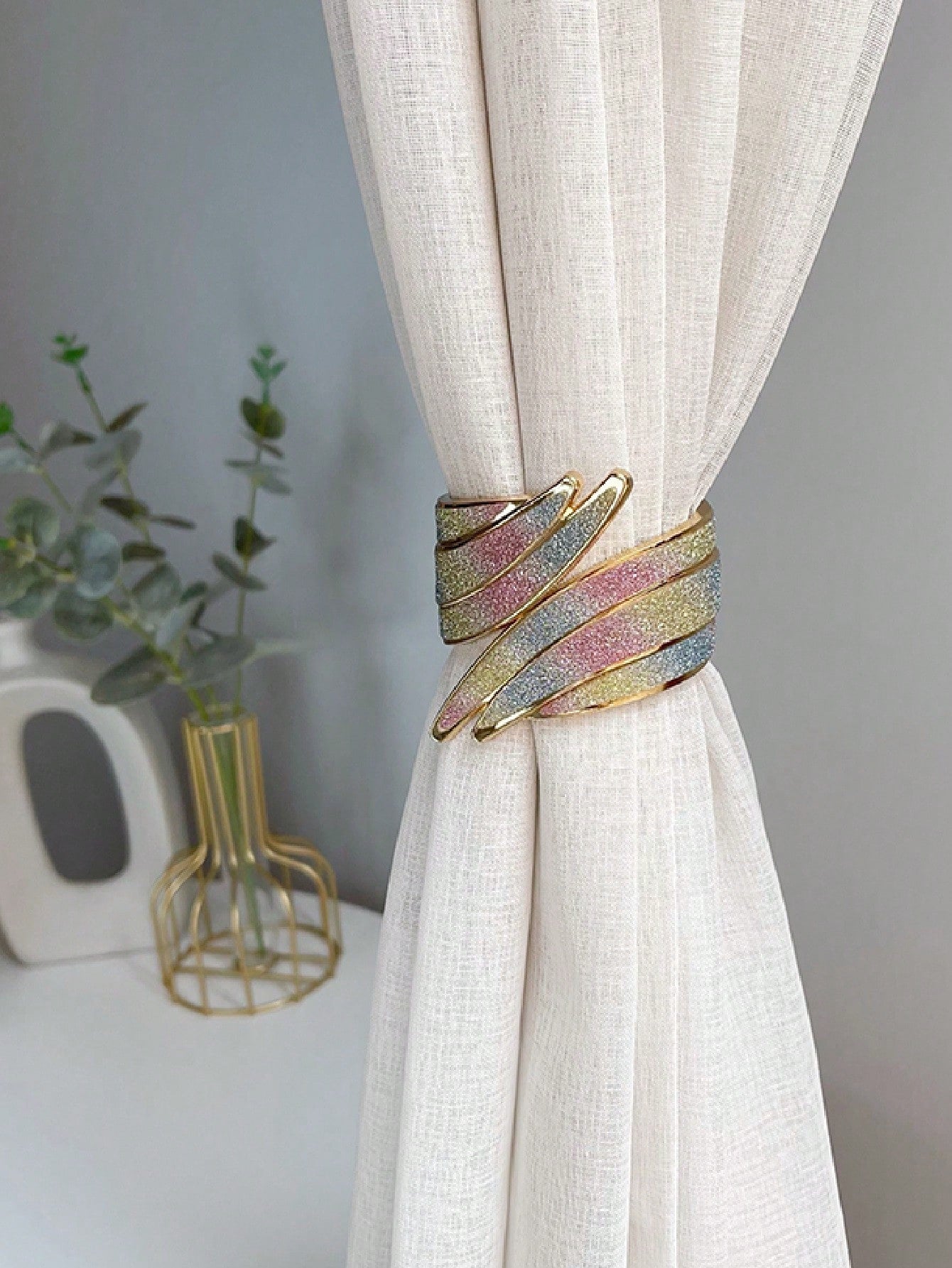 اكسسوارات ستائر زخرفية