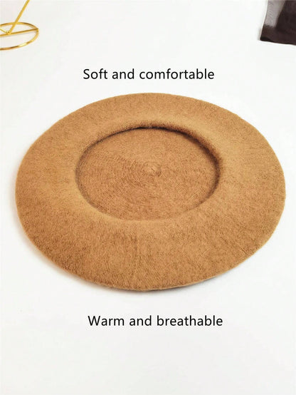 قبعة بيريه مُطرزة