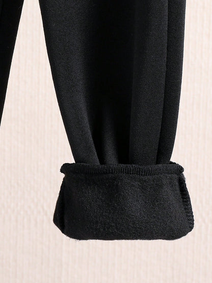 اطقم بنات صغار