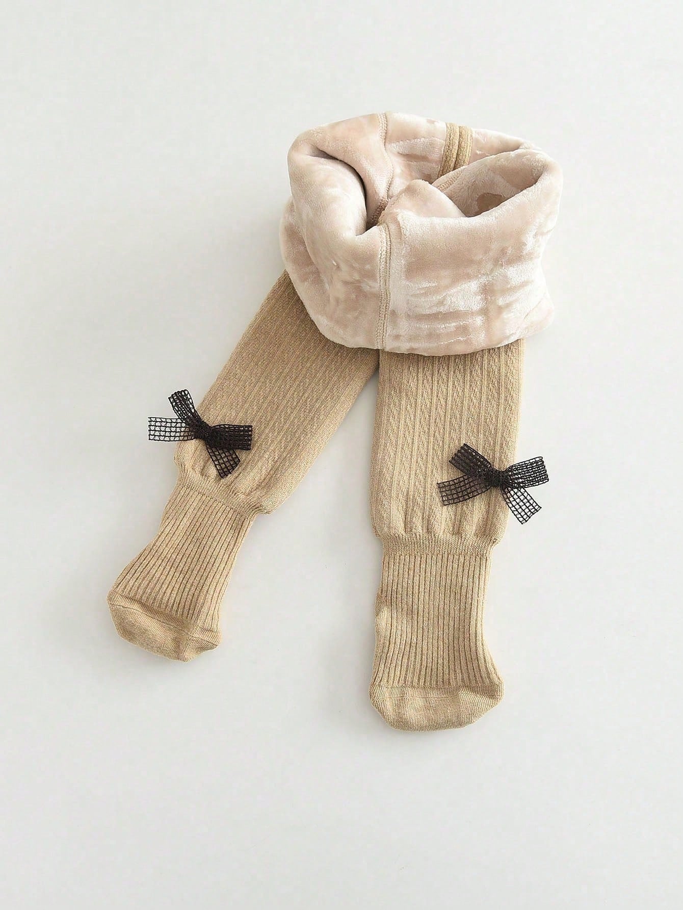 جوارب طويلة للأطفال والرضع