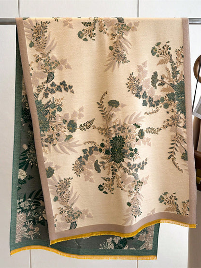 أوشحة نسائية