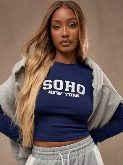 تي شيرت نسائية