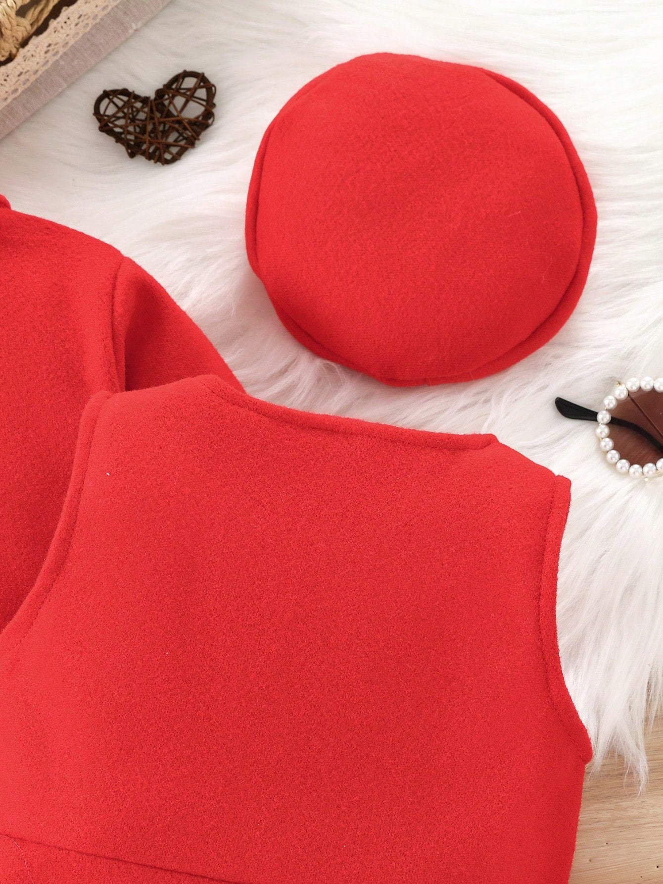 طقم 3قطع من السترة/المعطف الأنيق الكاجوال الأنثوي الحلو الرجعي والفستان بلا أكمام مع قبعة