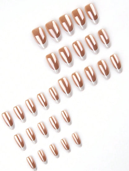 طقم أظافر مزيفة مكون من 30 قطعة