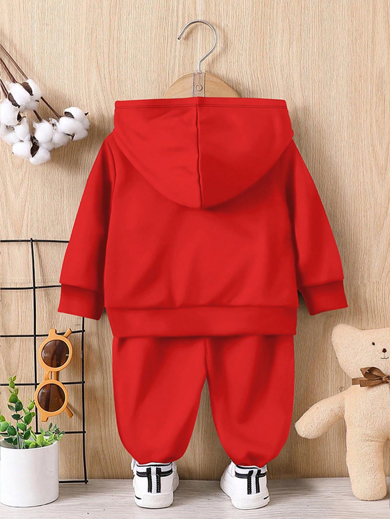 مجموعة كاجوال محبوكة مبطنة بالحرارة، فضفاضة المقاس، مع رسوم لاعب كرة السلة وطفل رضيع، مناسبة للخريف/الشتاء