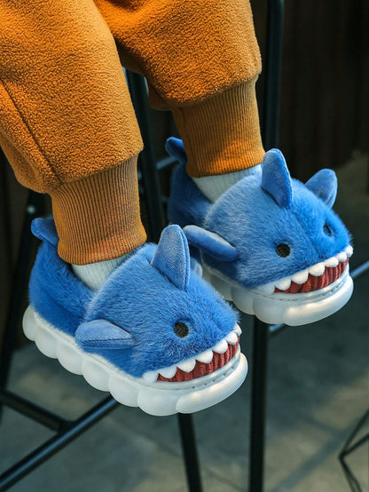 زوج نعال وشبشب فرو قطيفة بشكل سمكة قرش جميلة للأولاد، مناسبة للاستخدام في الشتاء