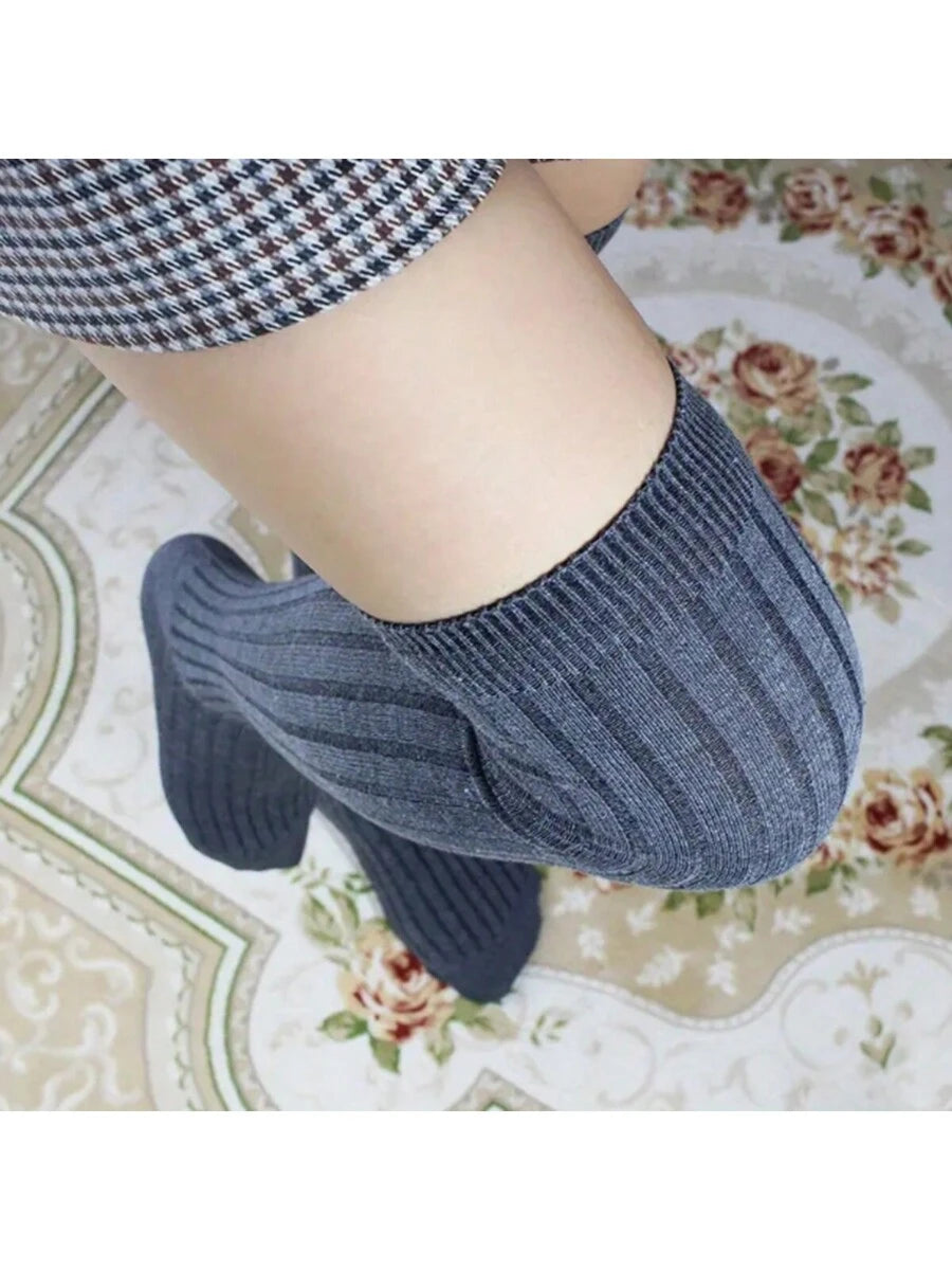 جوارب لفوق الركبة عازلة للحرارة