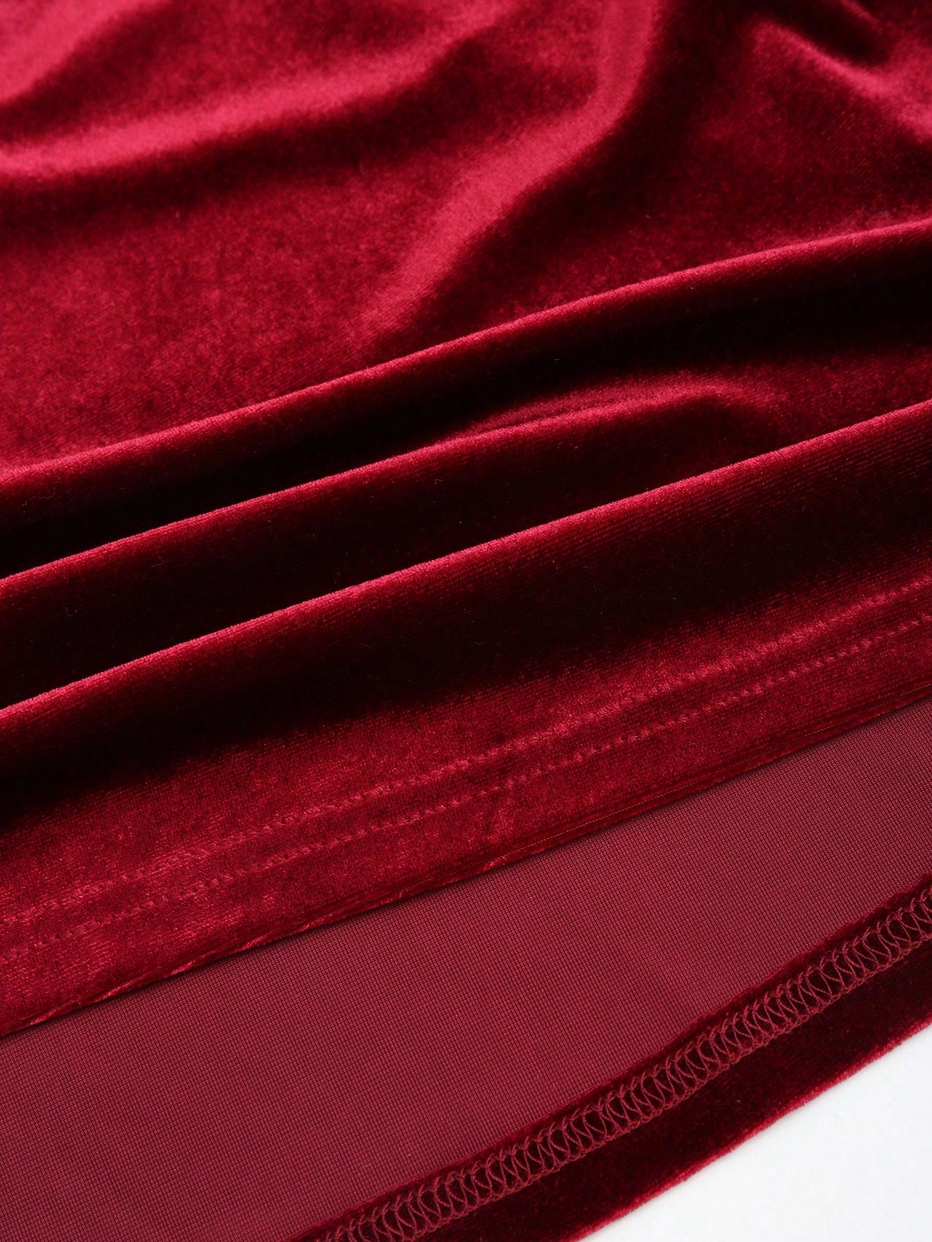 فساتين نسائية صغيرة