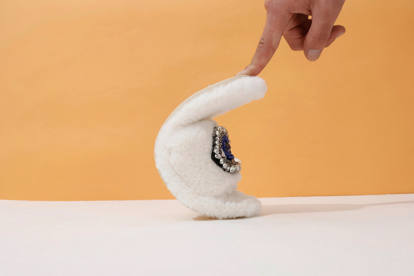 شباشب منزلية غامضة للنساء من حجر الراين