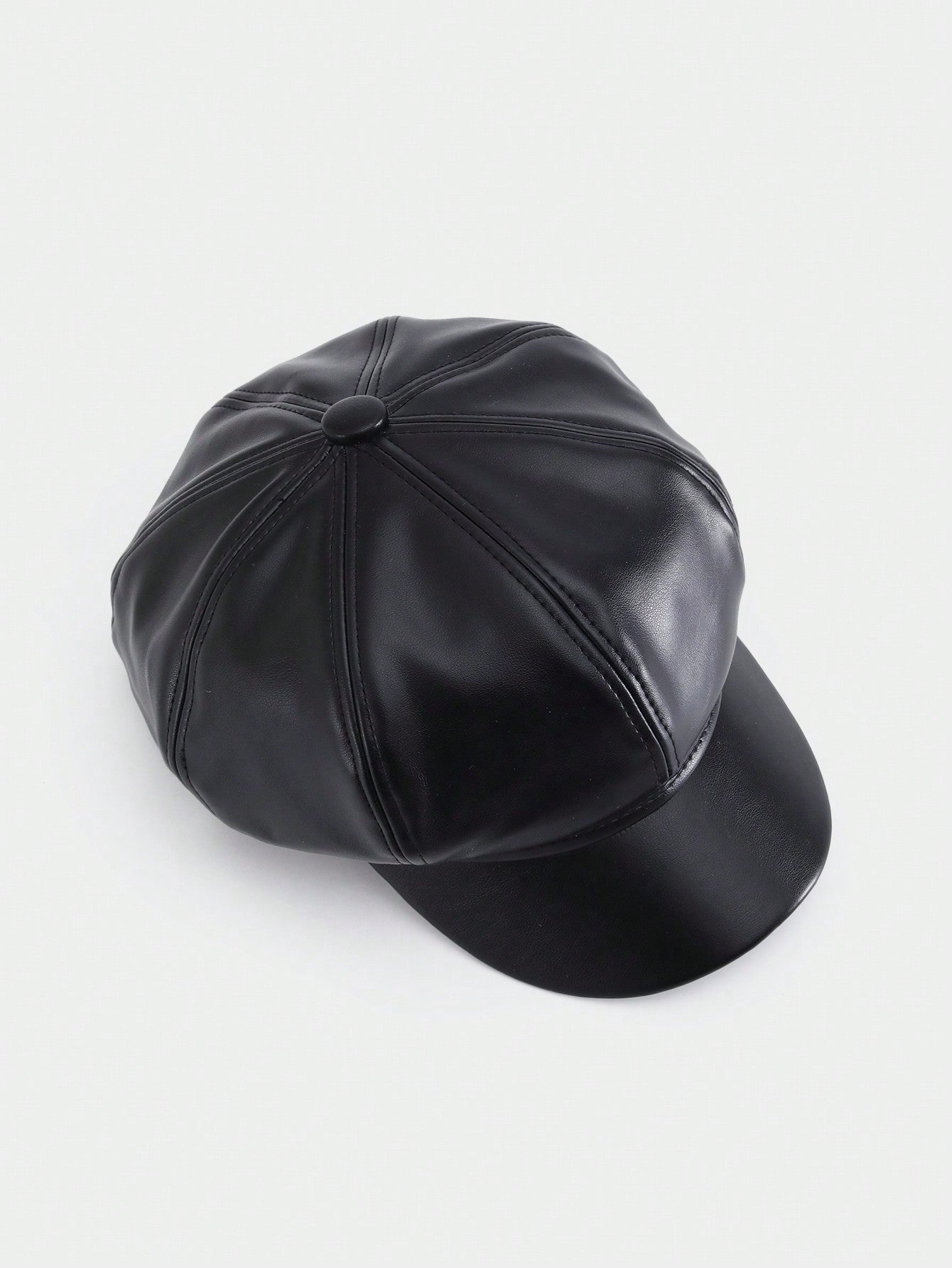 قبعات البيريه النسائية