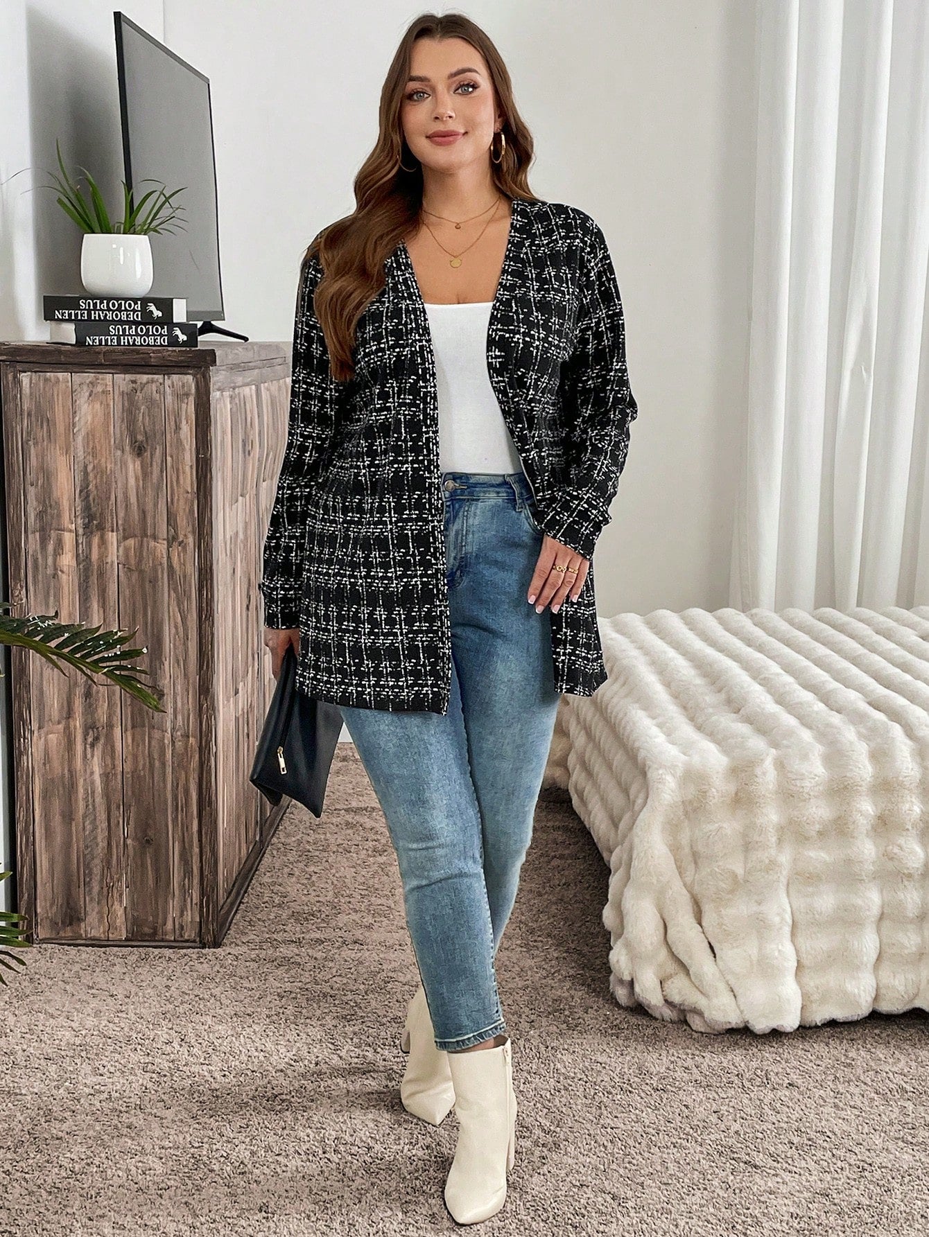 معطف مفتوح الأمام طويل الأكمام بخطوط مربعة قياس كبير للنساء