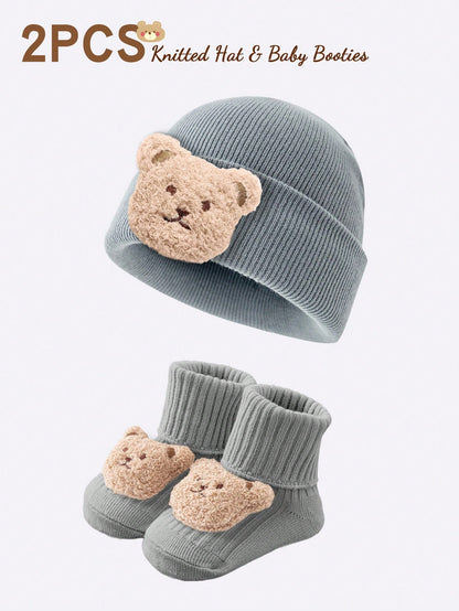 زوجان من قبعات وجوارب البيرة الطفولية المحبوكة