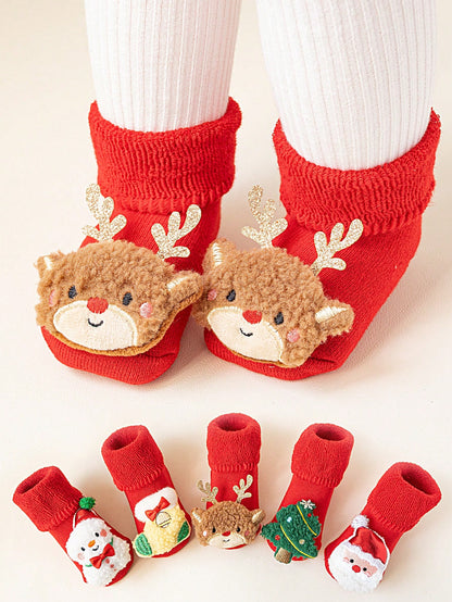 زوج من الجوارب القصيرة المضادة للانزلاق للأطفال